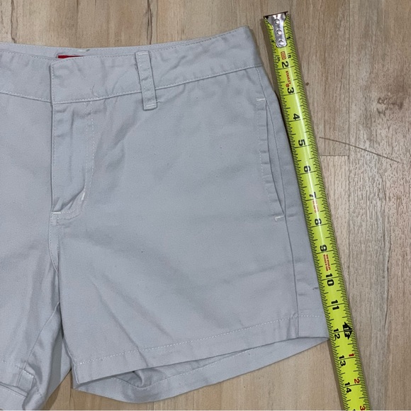 Dickies Khaki Shorts, Size 3 - Picture 6 of 8